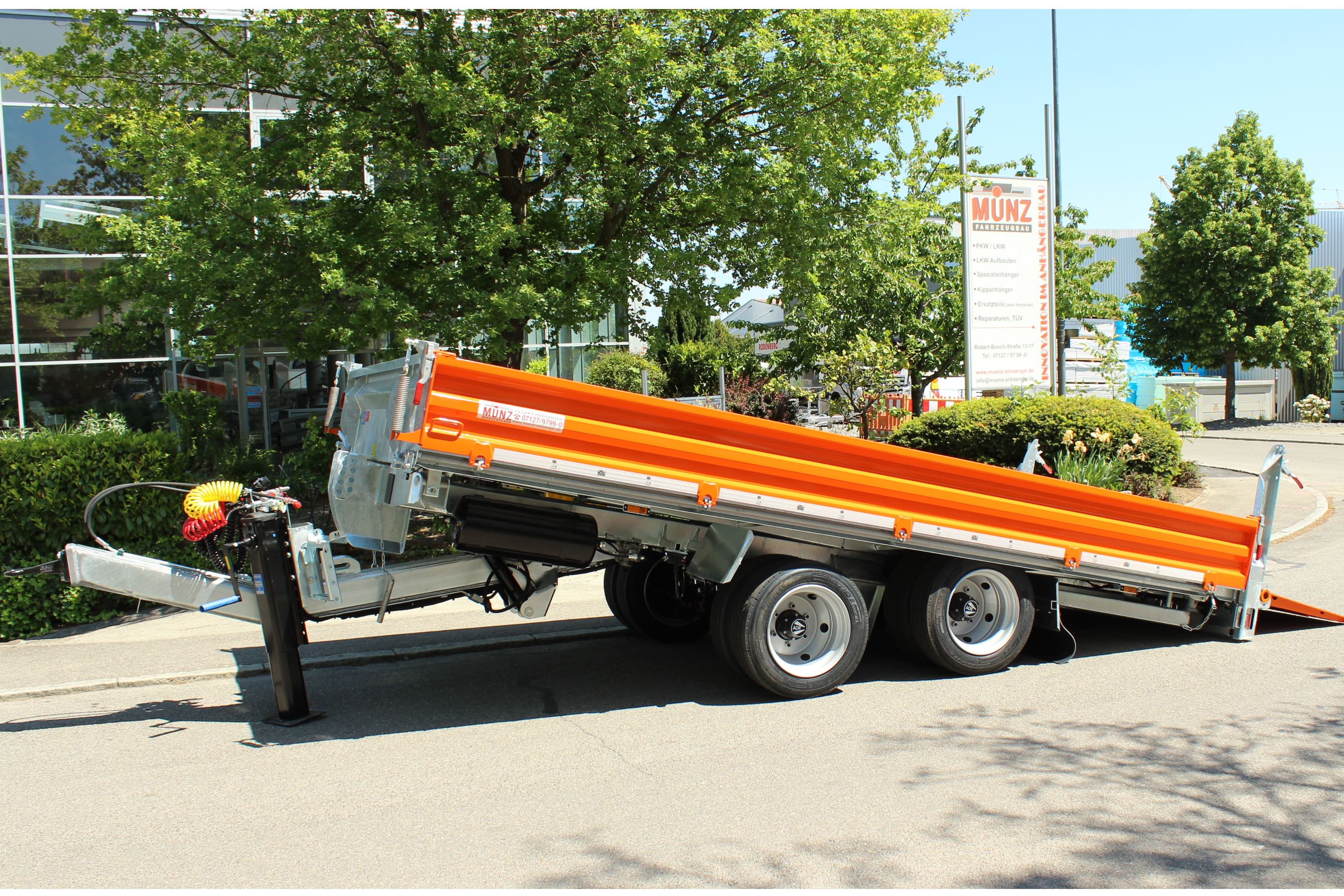 Münz Fahrzeugbau GmbH & Co. KG