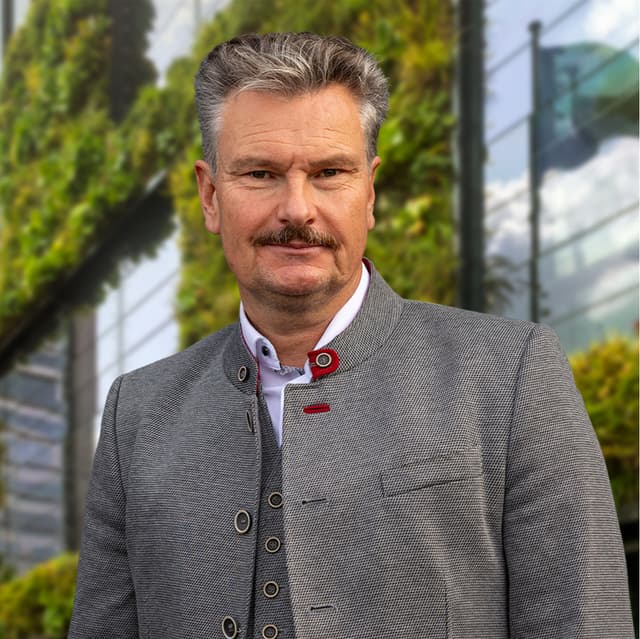 Stefan Schmied