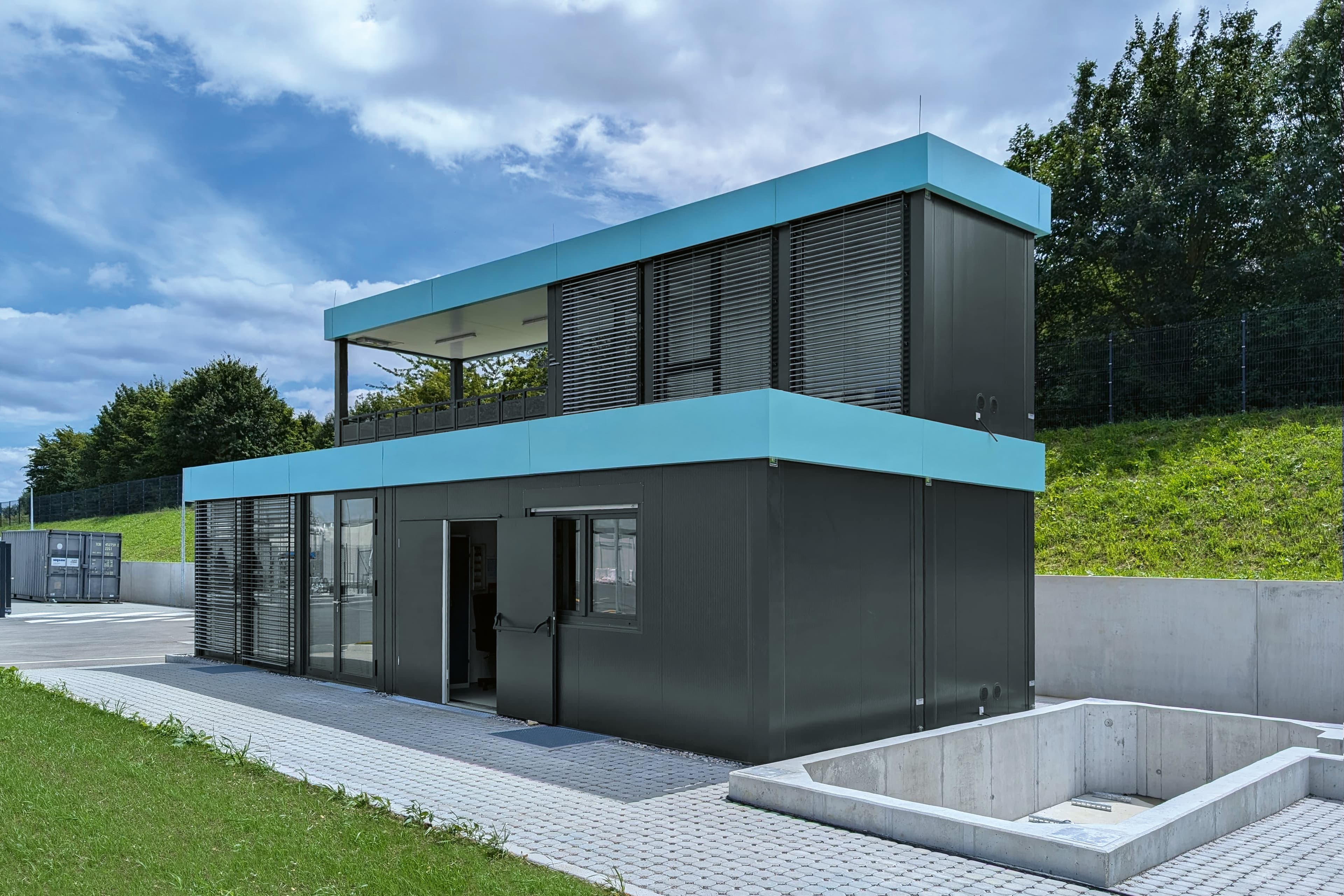 CONTAINEX Container-Handels GmbH